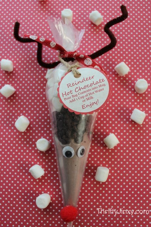 Reindeer Hot Chocolate Fun DIY Gift Idea With FREE Printable Tags 